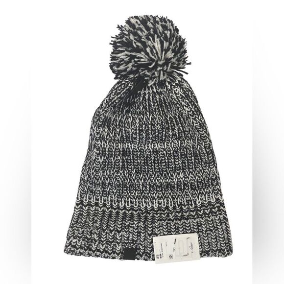 Calvin Klein Women’s Black & White Chunky Marled Pom Pom Beanie ONE SIZE - Picture 1 of 5